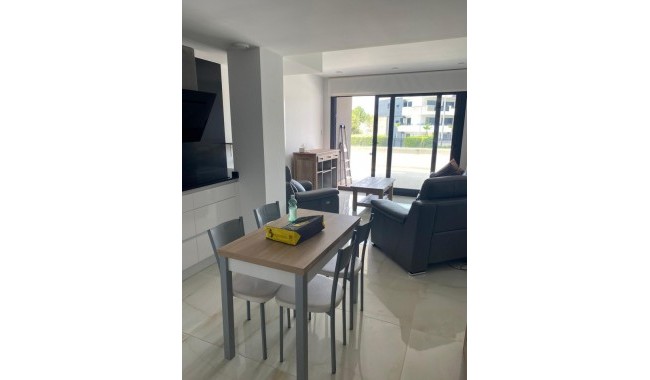 Resale - Apartment - Orihuela Costa - Los Almendros