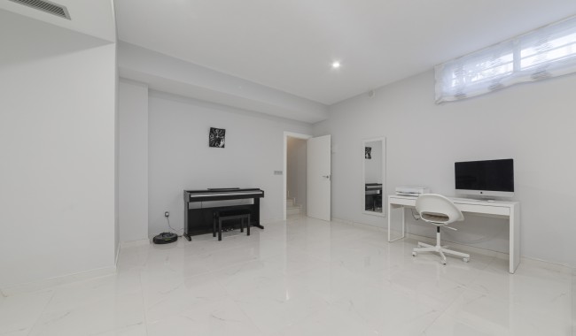 Begagnad - Villa - Orihuela Costa - Villamartín