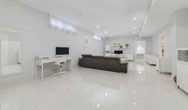 Begagnad - Villa - Orihuela Costa - Villamartín