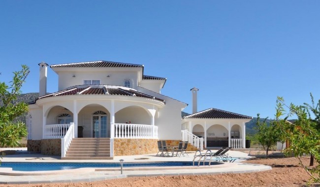 Villa - New Build - Pinoso - Campo