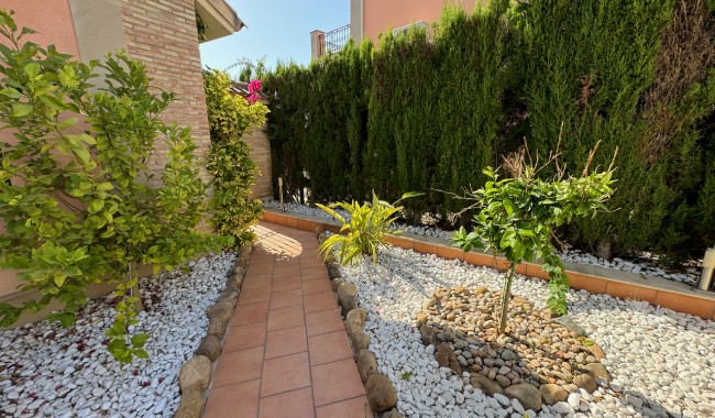 Resale - Villa - Algorfa - La Finca golf