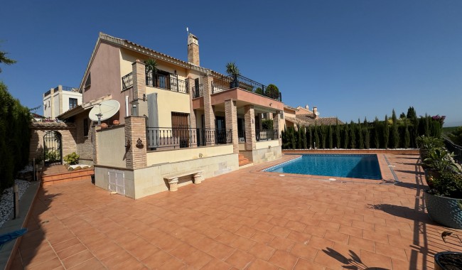 Resale - Villa - Algorfa - La Finca golf