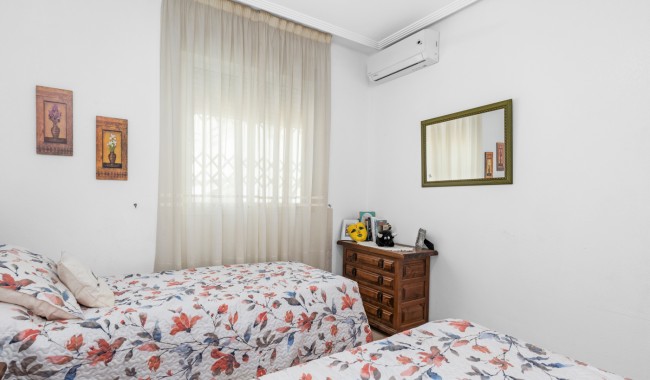 Sprzedaż - Apartament - Torrevieja - La veleta