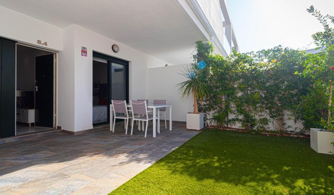 Resale - Apartment - Pilar de La Horadada - Mil Palmeras