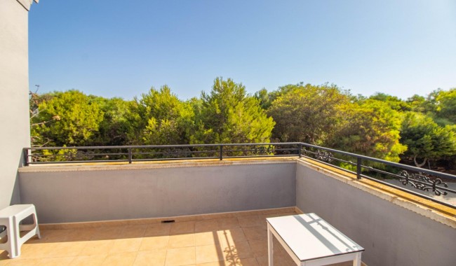 Resale - Villa - Torrevieja - Los balcones