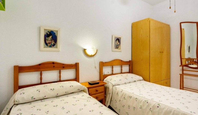 Sprzedaż - Apartament - Orihuela costa - Las Filipinas