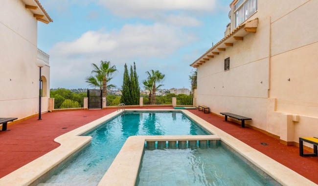 Resale - Apartment - Orihuela Costa - Dehesa de Campoamor