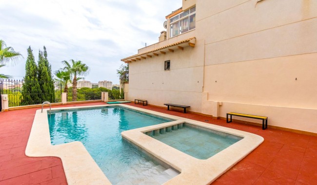 Sprzedaż - Apartament - Orihuela costa - Dehesa de Campoamor