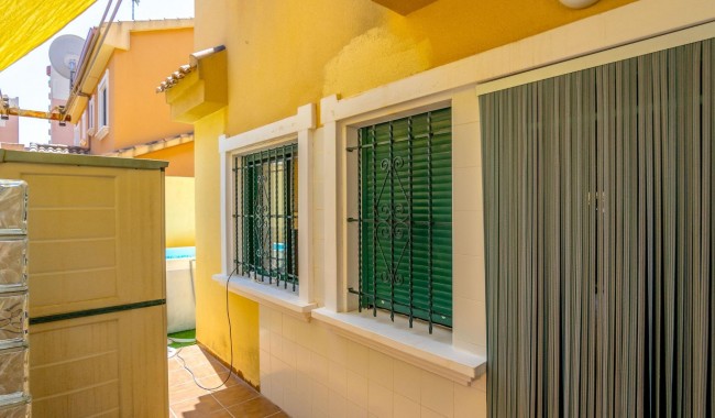 Resale - Semi-detached - Orihuela Costa - Dehesa de Campoamor