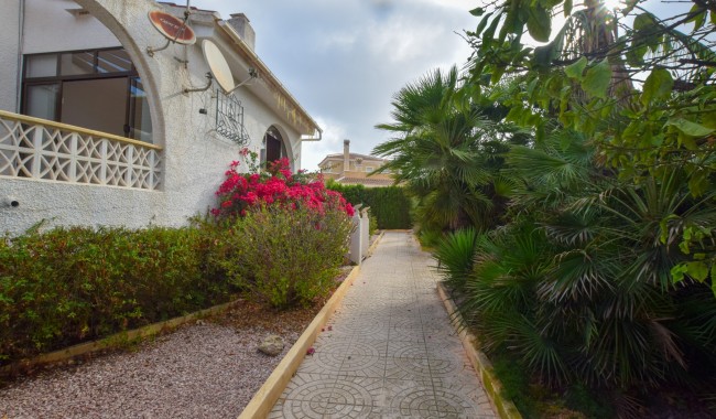 Segunda mano - Chalet - Ciudad Quesada/Rojales - Central Quesada