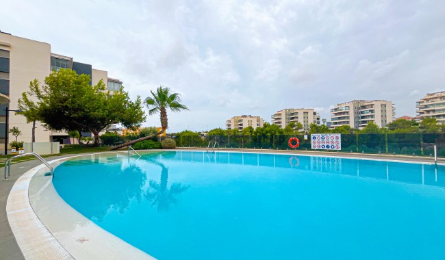 Sprzedaż - Apartament - Orihuela costa - Villamartín-Las Filipinas