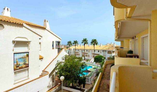 Resale - Apartment - Orihuela Costa - Dehesa de Campoamor