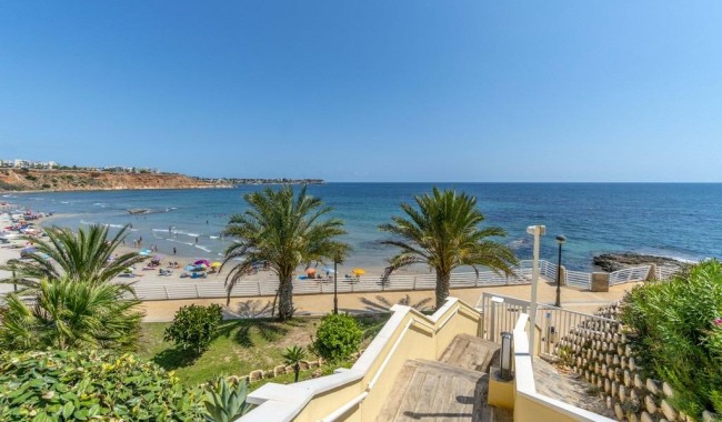 Resale - Apartment - Orihuela Costa - Dehesa de Campoamor