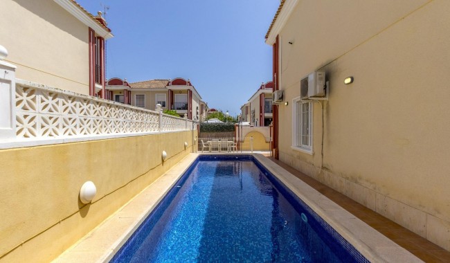 Resale - Townhouse - Orihuela Costa - Dehesa de Campoamor