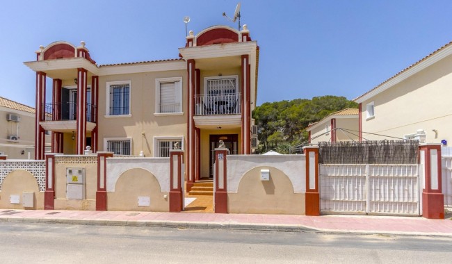 Resale - Townhouse - Orihuela Costa - Dehesa de Campoamor