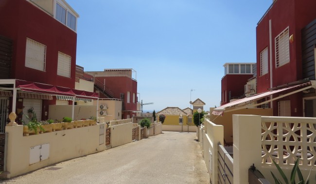 Resale - Townhouse - Orihuela - Villamartin