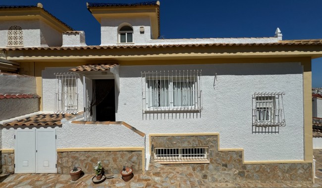 Resale - Villa - Ciudad Quesada/Rojales - La  Marquesa Golf