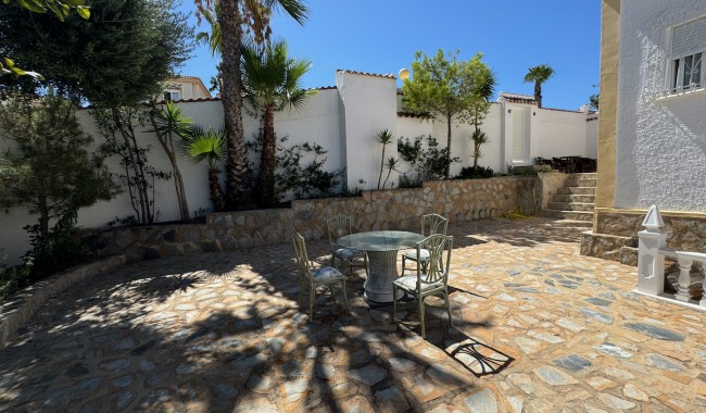 Resale - Villa - Ciudad Quesada/Rojales - La  Marquesa Golf