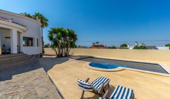 Resale - Villa - Ciudad Quesada/Rojales - Central Quesada