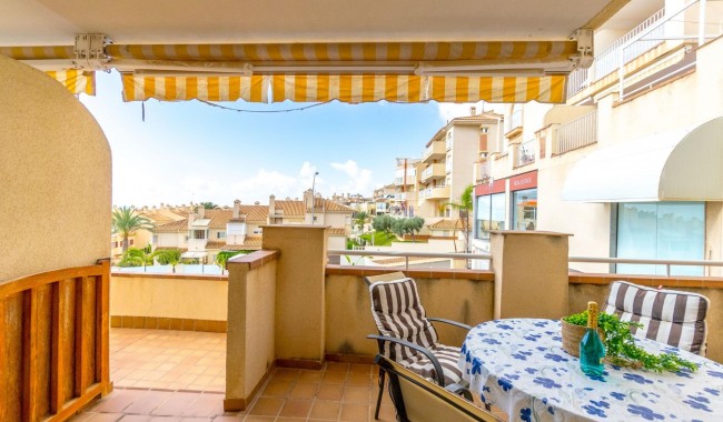 Resale - Apartment - Orihuela Costa - Dehesa de Campoamor