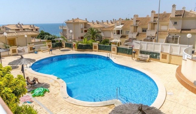 Resale - Apartment - Orihuela Costa - Dehesa de Campoamor