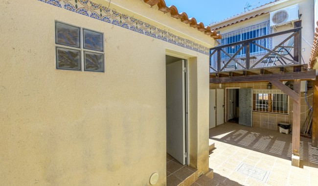 Resale - Townhouse - Torrevieja - Los Balcones