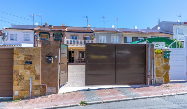 Resale - Townhouse - Torrevieja - Los Balcones