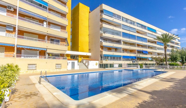 Resale - Apartment - Punta Prima - El Acequión