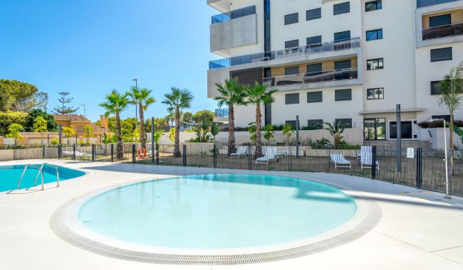 Resale - Apartment - Orihuela Costa - Altos de Campoamor