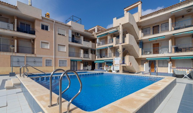 Sprzedaż - Apartament - Torrevieja - Playa de los Naufragos