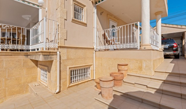 Resale - Villa - Ciudad Quesada/Rojales - Central Quesada