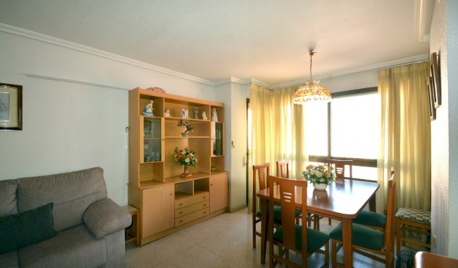 Resale - Apartment - Guardamar