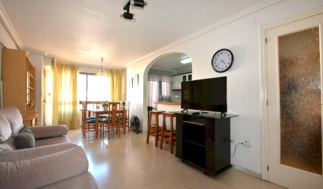 Resale - Apartment - Guardamar