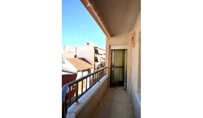 Resale - Apartment - Guardamar