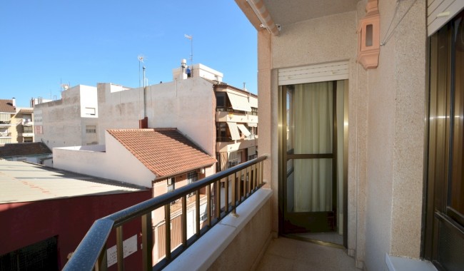 Resale - Apartment - Guardamar