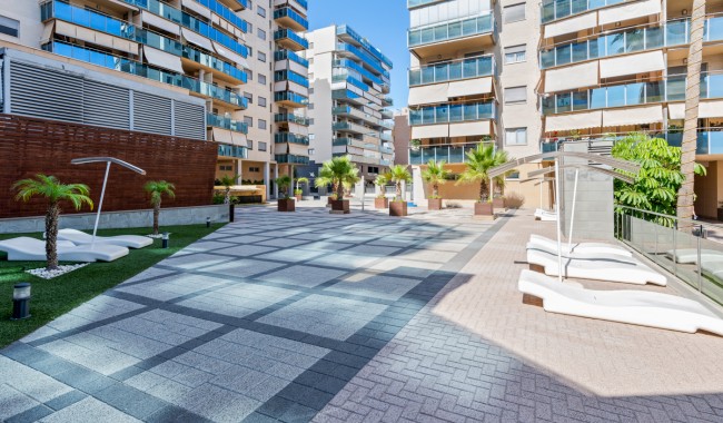 Resale - Apartment - El Campello - El Amerador