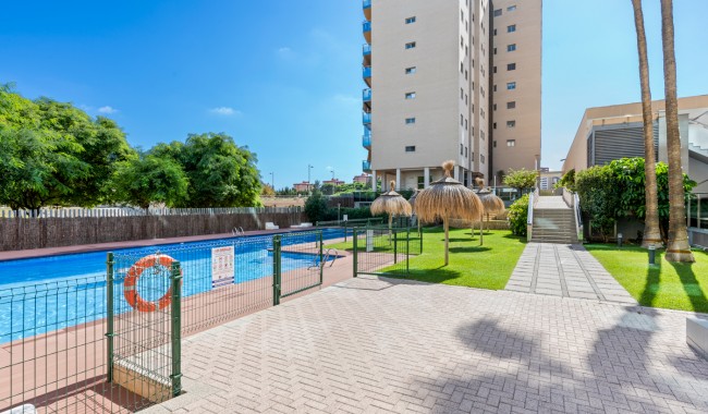 Resale - Apartment - El Campello - El Amerador