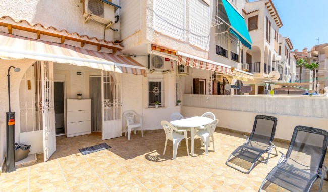 Sprzedaż - Apartament - Torrevieja - Playa de los locos