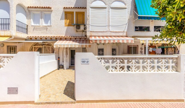 Sprzedaż - Apartament - Torrevieja - Playa de los locos