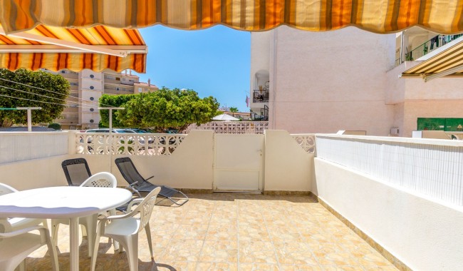 Resale - Apartment - Torrevieja - Playa de los locos