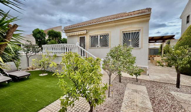 Chalet - Segunda mano - Ciudad Quesada/Rojales - Atalaya Park