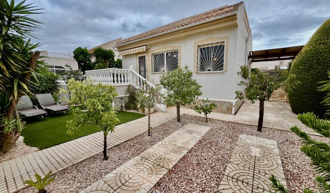 Resale - Villa - Ciudad Quesada/Rojales - Atalaya Park