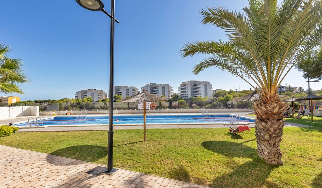 Sprzedaż - Apartament - Orihuela costa - Villamartín-Las Filipinas