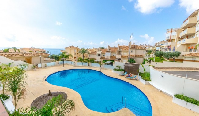 Resale - Apartment - Orihuela Costa - Dehesa de Campoamor