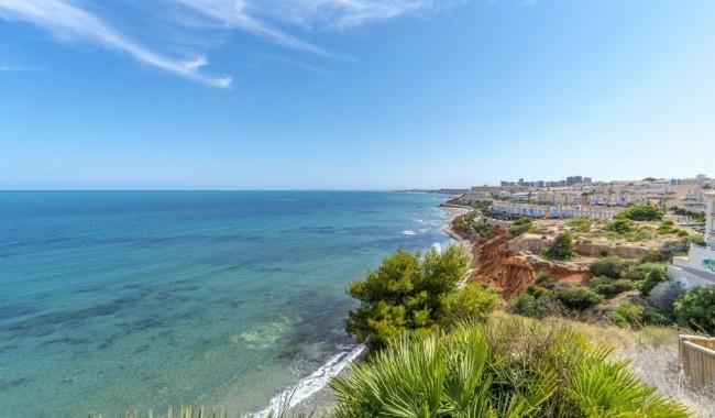 Resale - Apartment - Orihuela Costa - Dehesa de Campoamor