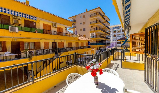 Sprzedaż - Apartament - Torrevieja - La Mata