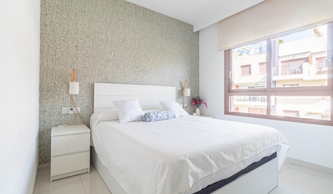 Resale - Apartment - Pilar de La Horadada - Mil Palmeras