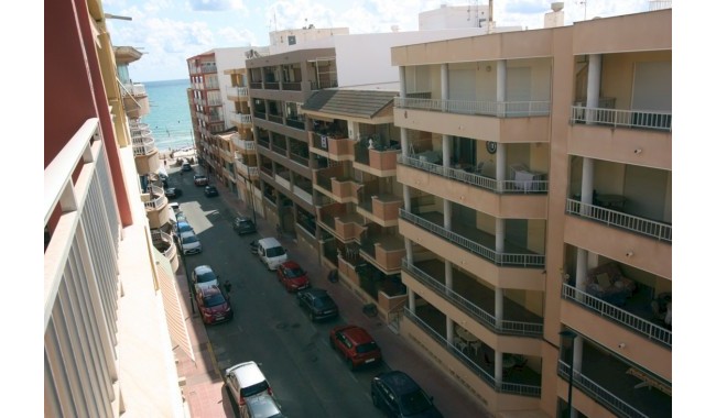 Sprzedaż - Apartament - Guardamar - Playa centro