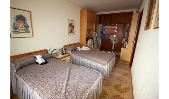 Sprzedaż - Apartament - Guardamar - Playa centro