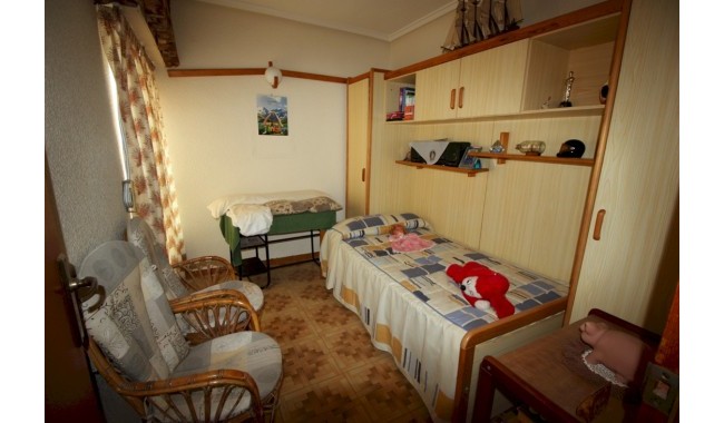 Sprzedaż - Apartament - Guardamar - Playa centro